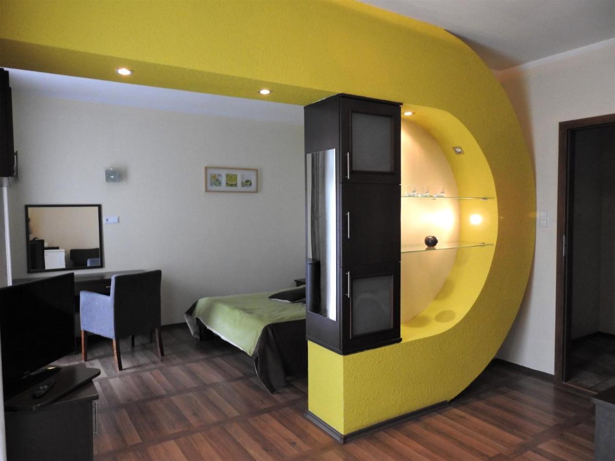 Sanatorium Energetyk Hotell Krynica-Zdrój Exteriör bild