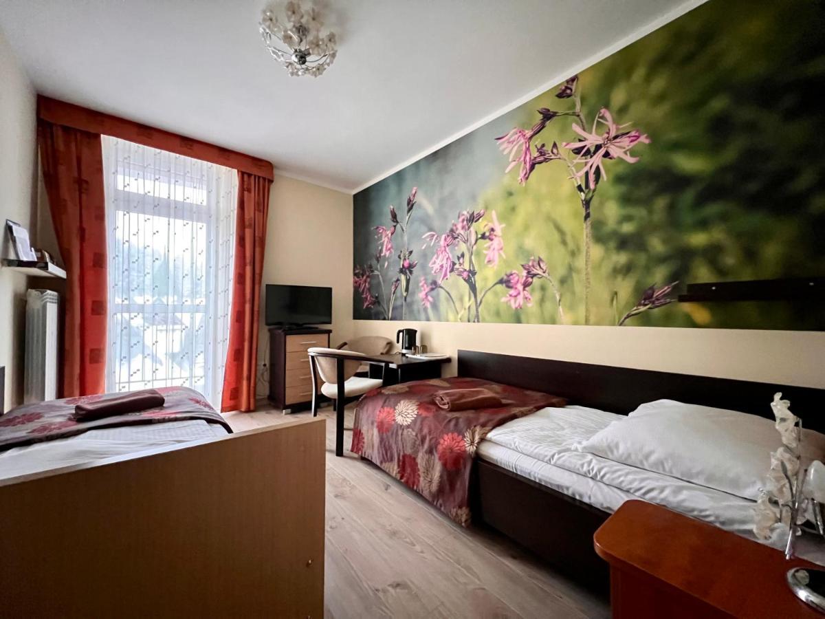 Sanatorium Energetyk Hotell Krynica-Zdrój Exteriör bild
